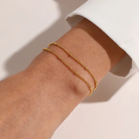 🔵𝟲𝟱%𝗢𝗙𝗙 𝗯𝘂𝗻𝗱𝗹𝗲𝘀 𝟯+🔵 NEW 2 Layered Curb Chain Stainless Steel Bracelet - Picture 10 of 12